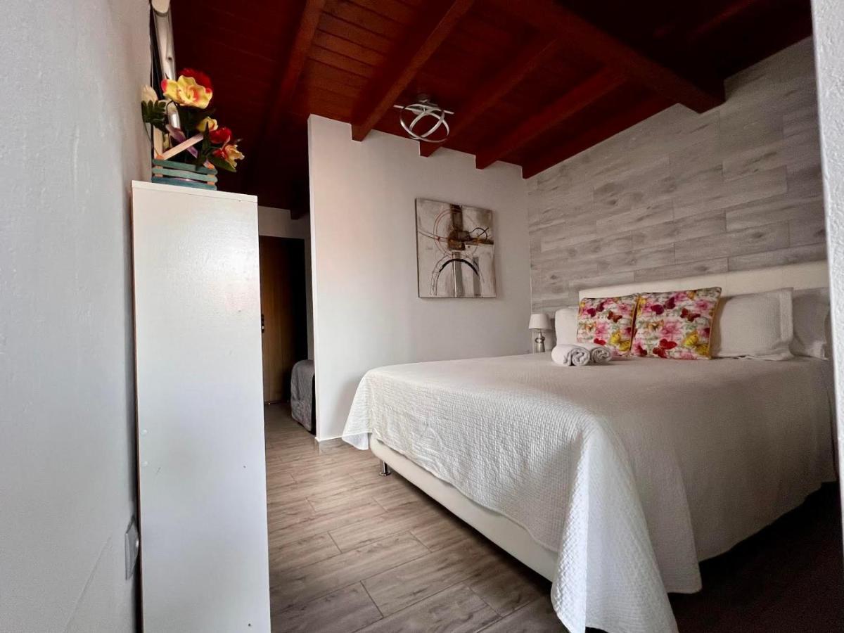 Estudio Agradable, Con Jacuzzi, Terraza Y Barbacoa, Totalmente Independiente Apartment Corralejo Luaran gambar