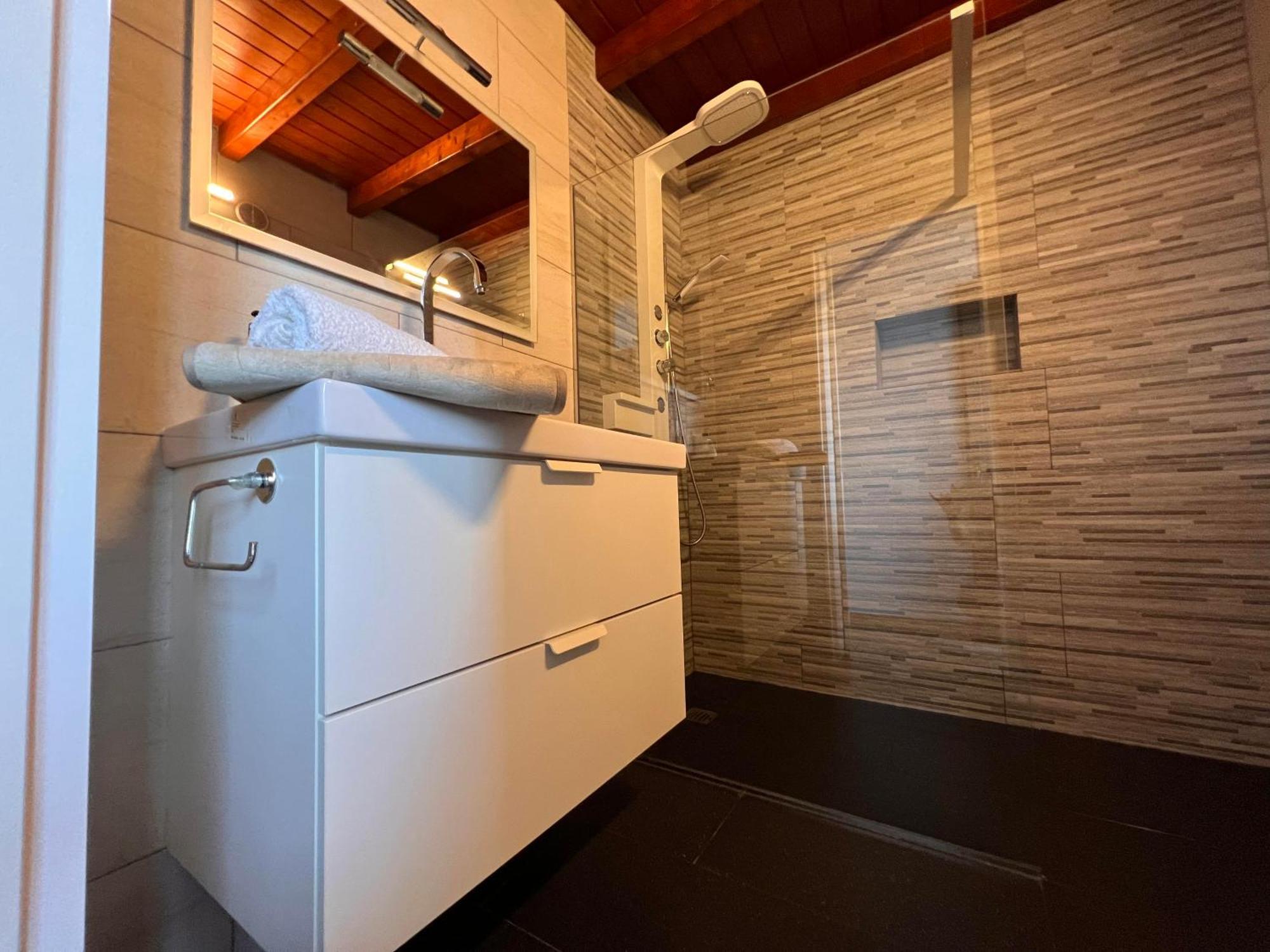 Estudio Agradable, Con Jacuzzi, Terraza Y Barbacoa, Totalmente Independiente Apartment Corralejo Luaran gambar